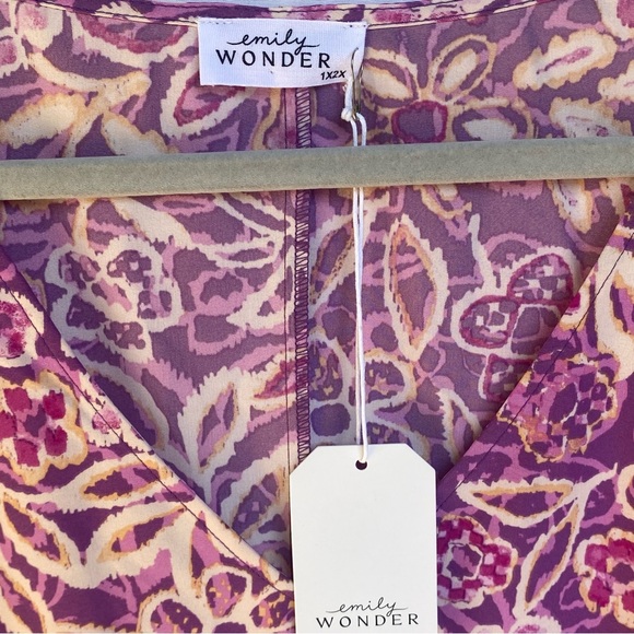 Emily Wonder Purple Floral Poncho Top Womens Plus Size 1X/2X NWT New Oversized - Picture 5 of 6